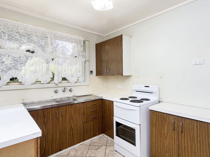 30 Geeves Court, Charnwood ACT 2615