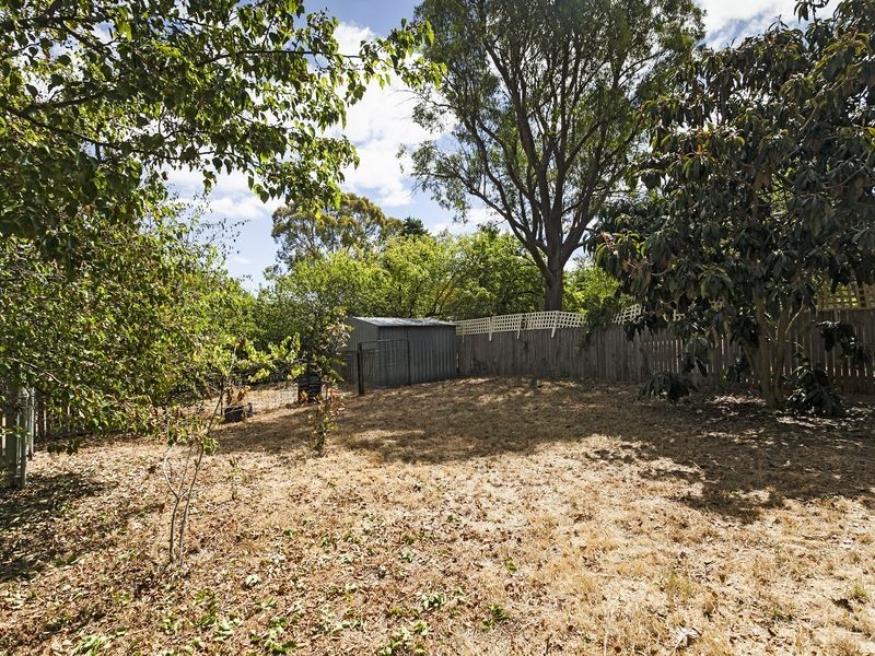 30 Geeves Court, Charnwood ACT 2615