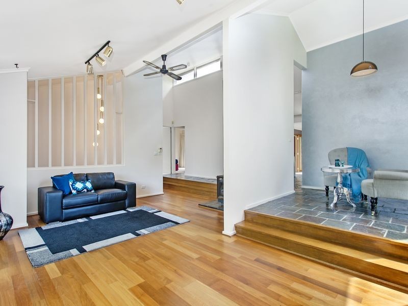 7 Broadby Close, Spence ACT 2615