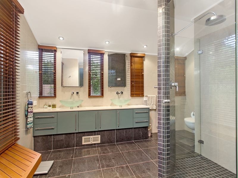 10 Derrick Street, Campbell ACT 2612