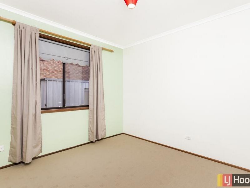 52 Boswell Crescent, Florey ACT 2615