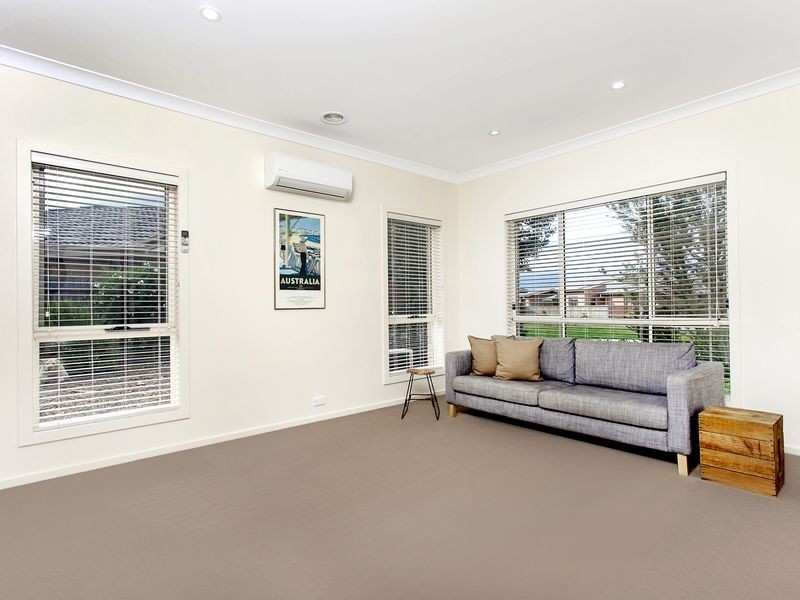 13 Boelke Place, Macgregor ACT 2615