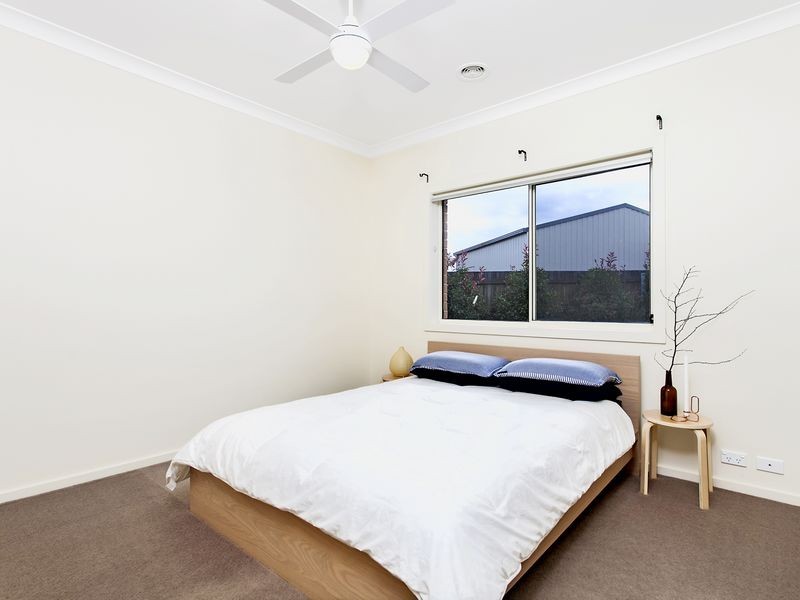 13 Boelke Place, Macgregor ACT 2615