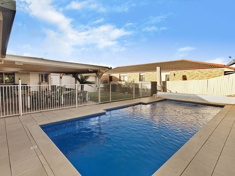 2 Godson Place, Dunlop ACT 2615