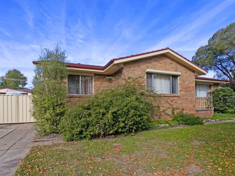 25 Mockridge Crescent, Holt ACT 2615