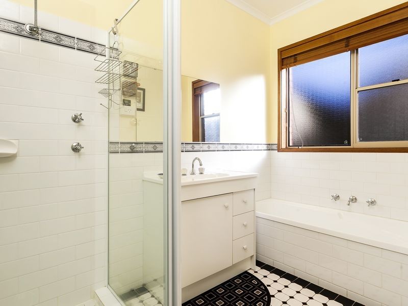 27 Birrigai Square, Ngunnawal ACT 2913