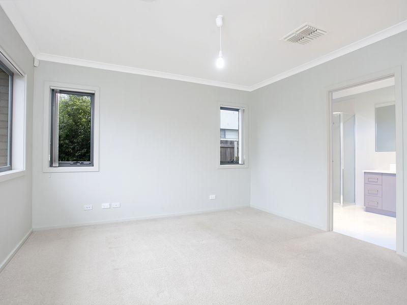 1 Allnutt Crescent, Forde ACT 2914