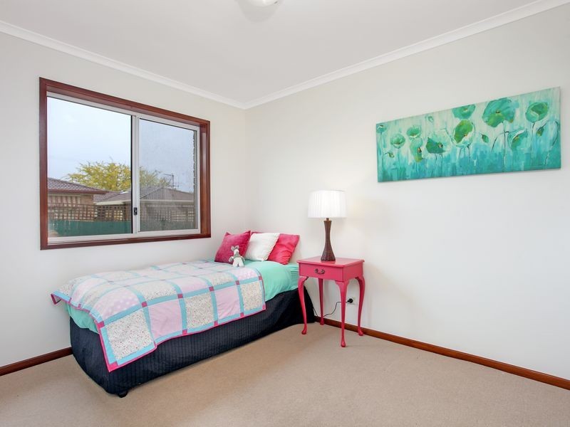 28 Britten Jones Drive, Holt ACT 2615