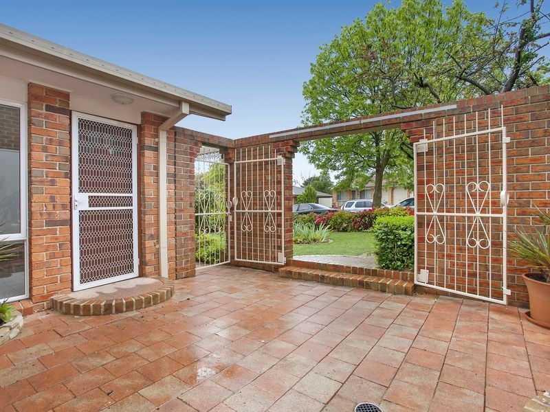 28 Britten Jones Drive, Holt ACT 2615