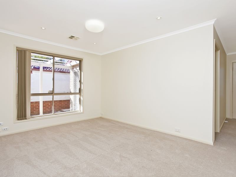 35 Taylor Street, Ngunnawal ACT 2913