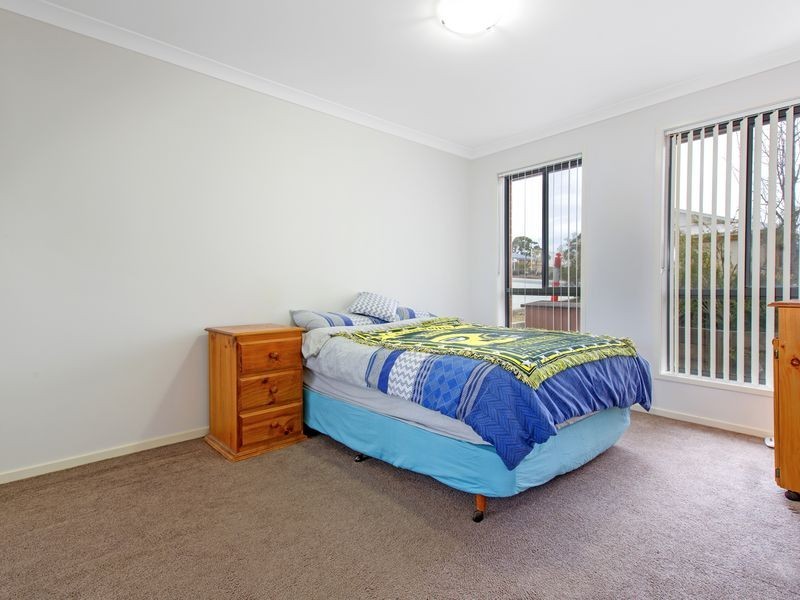 4 Audrey Cahn Street, Macgregor ACT 2615