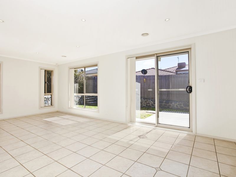 4 Elm Grove, Gungahlin ACT 2912