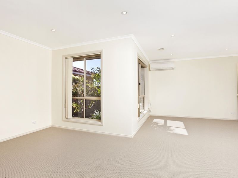 4 Elm Grove, Gungahlin ACT 2912