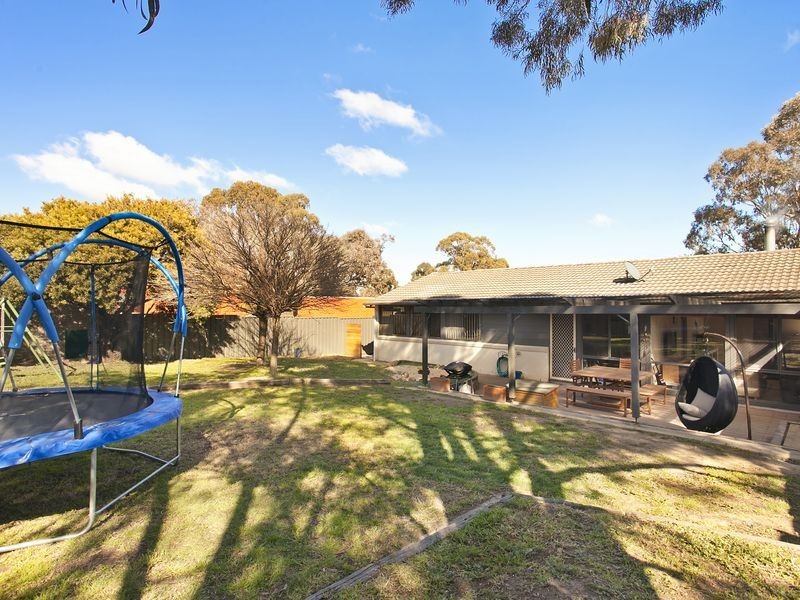 61 Kerrigan Street, Charnwood ACT 2615