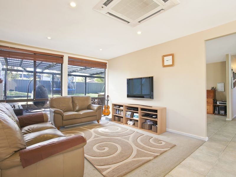 61 Kerrigan Street, Charnwood ACT 2615