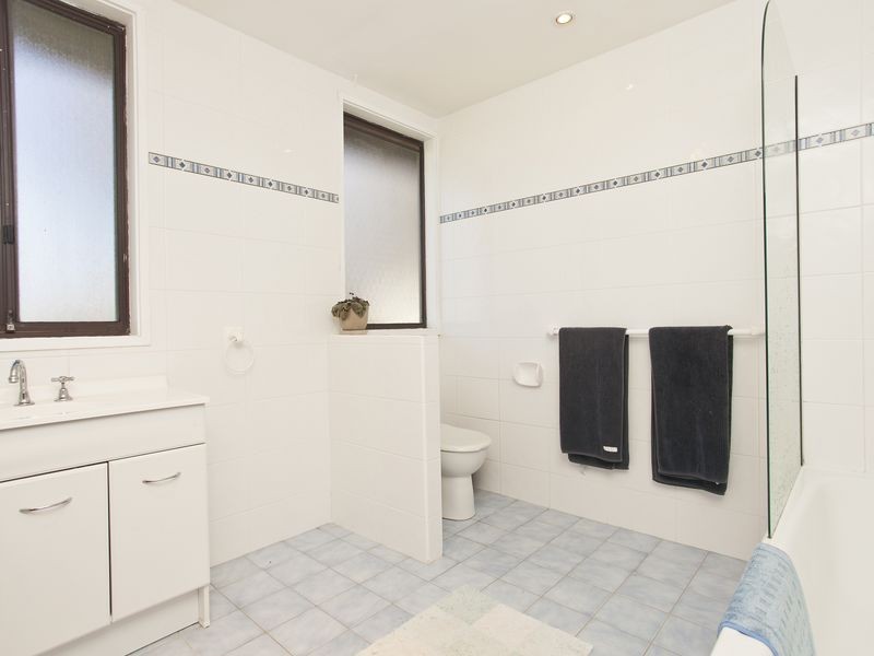 61 Kerrigan Street, Charnwood ACT 2615
