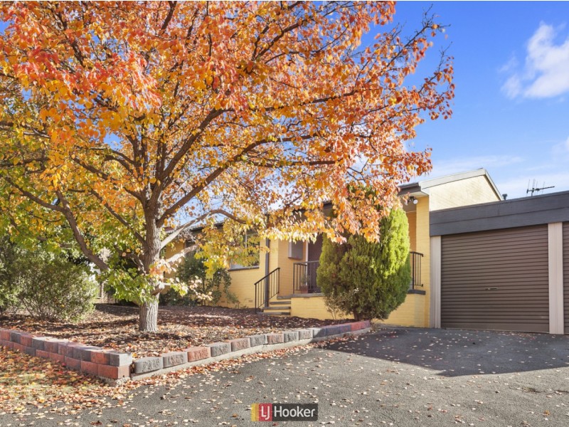5 Weigall Place, Macgregor ACT 2615