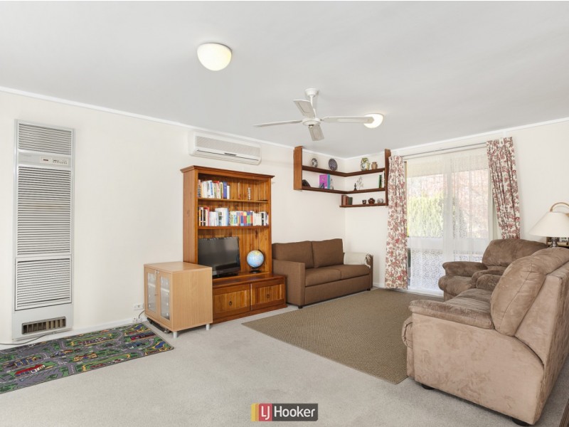 5 Weigall Place, Macgregor ACT 2615