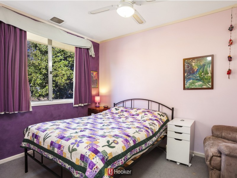5 Weigall Place, Macgregor ACT 2615