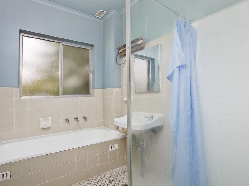 19 Biraban Place, Macquarie ACT 2614