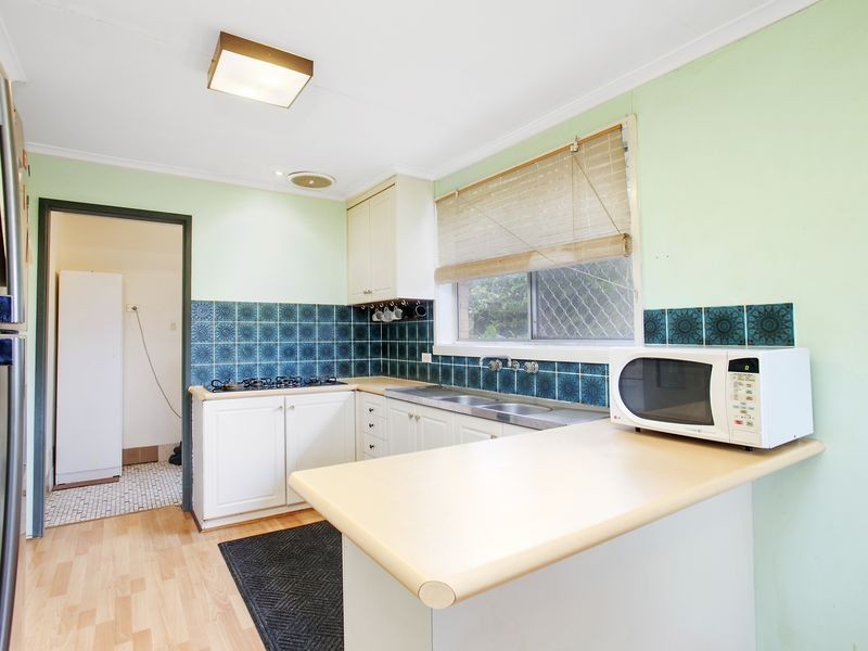 4 Tebbutt Place, Charnwood ACT 2615