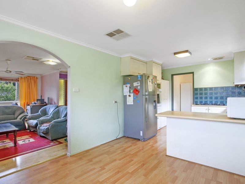 4 Tebbutt Place, Charnwood ACT 2615