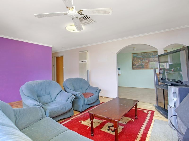 4 Tebbutt Place, Charnwood ACT 2615