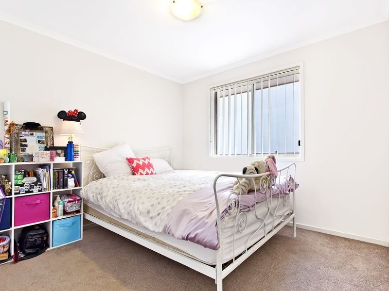 16 Hazelton Street, Macgregor ACT 2615