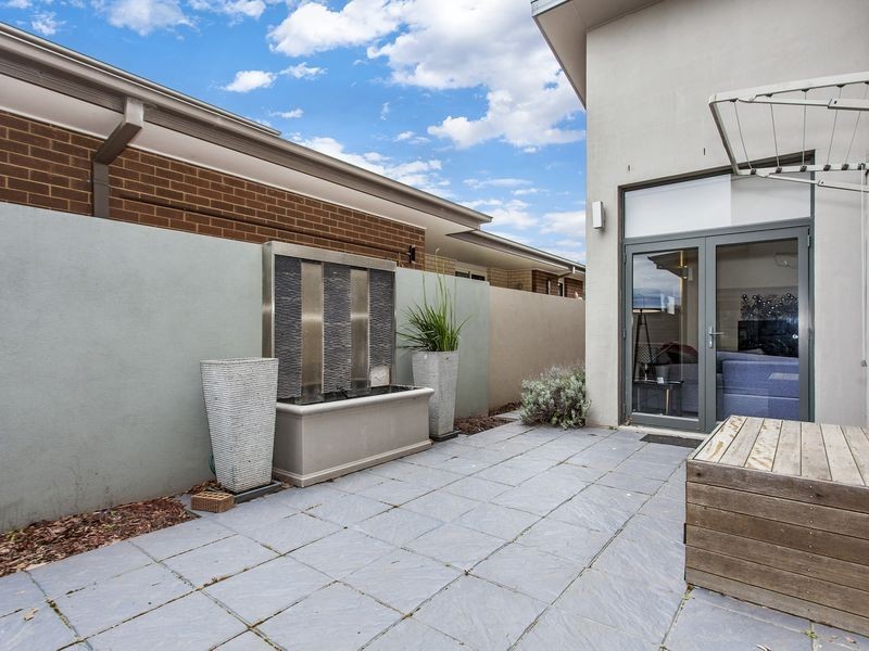 21 Beveridge Crescent, Forde ACT 2914