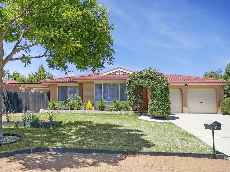5 Lapsley Street, Dunlop ACT 2615
