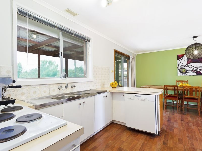 6 Champion Place, Fraser ACT 2615