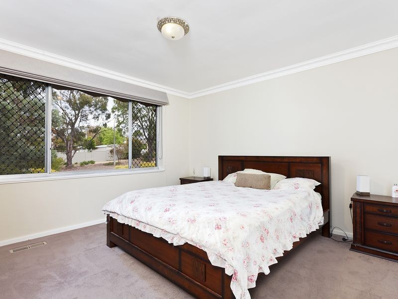 5 Cambridge Street, Cook ACT 2614
