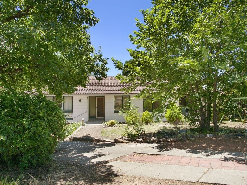 31 Hensman Place, Latham ACT 2615