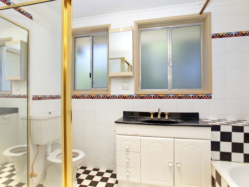 31 Hensman Place, Latham ACT 2615