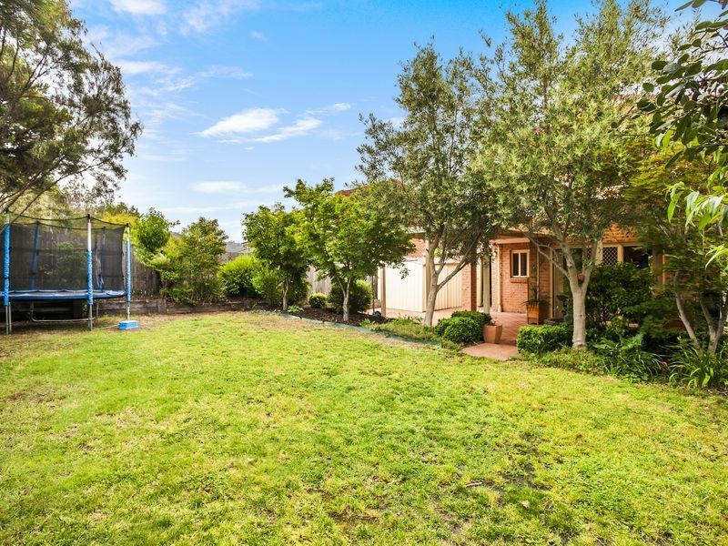 17 Attwood Close, Gordon ACT 2906