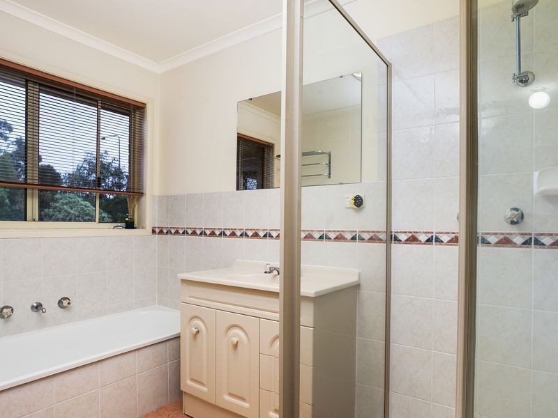 17 Attwood Close, Gordon ACT 2906