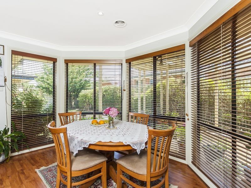 22 Douglas Waterhouse Drive, Dunlop ACT 2615