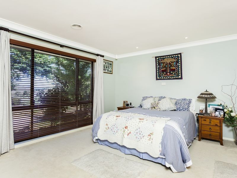 22 Douglas Waterhouse Drive, Dunlop ACT 2615