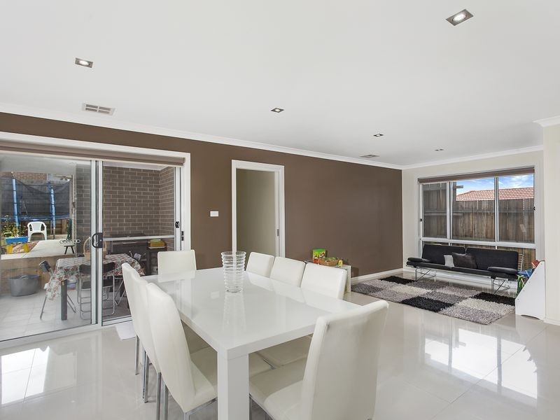 97 Essie Coffey Street, Bonner ACT 2914