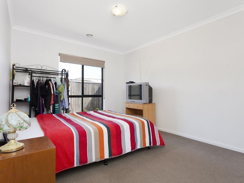 28 Constance Stone Street, Macgregor ACT 2615