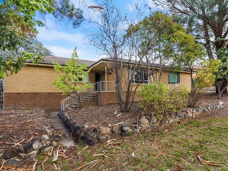 99 Florey Drive, Macgregor ACT 2615