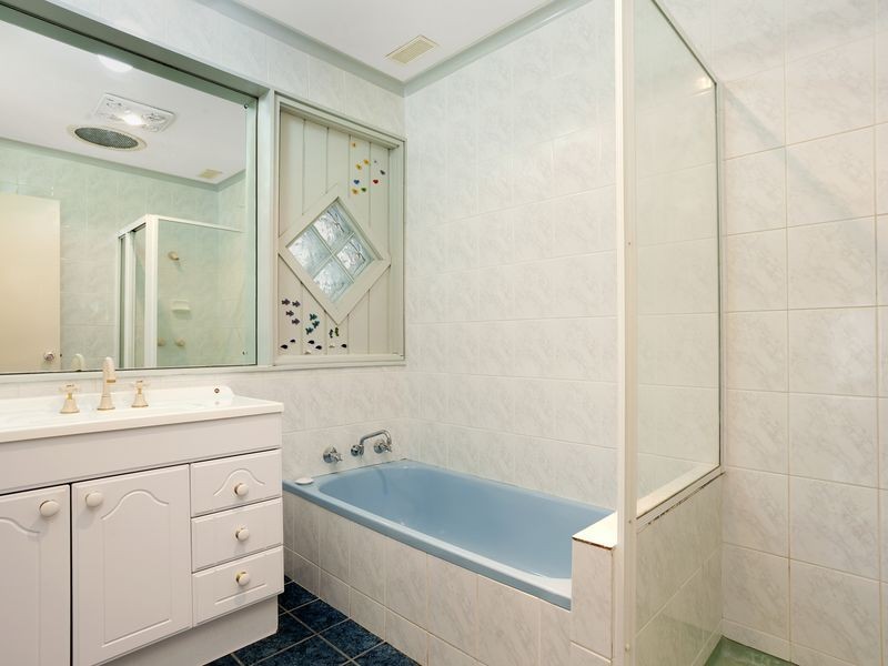 8 Backhouse Street, Latham ACT 2615