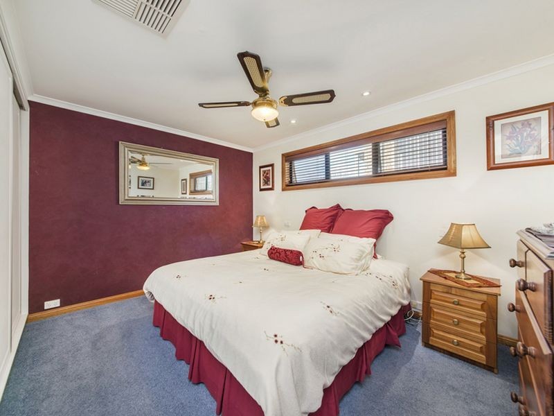 43 Carter Crescent, Calwell ACT 2905
