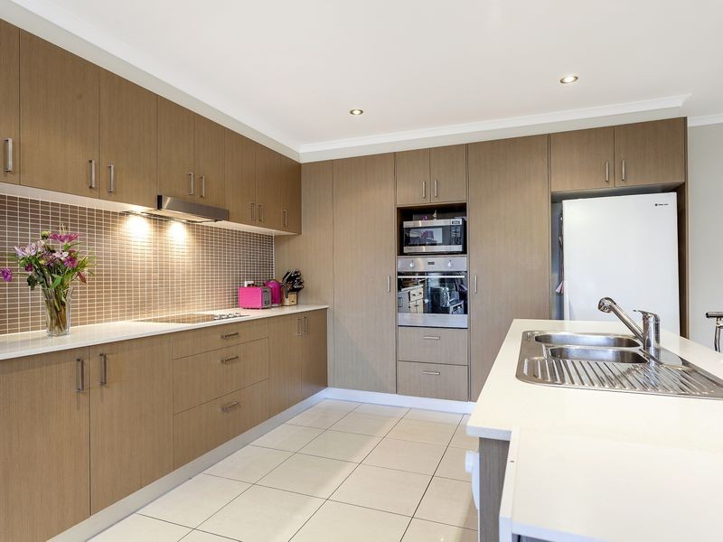 14/21 Gordon Withnall Crescent, Dunlop ACT 2615