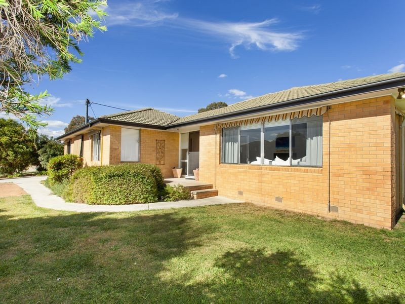 2 Angophora Street, Rivett ACT 2611