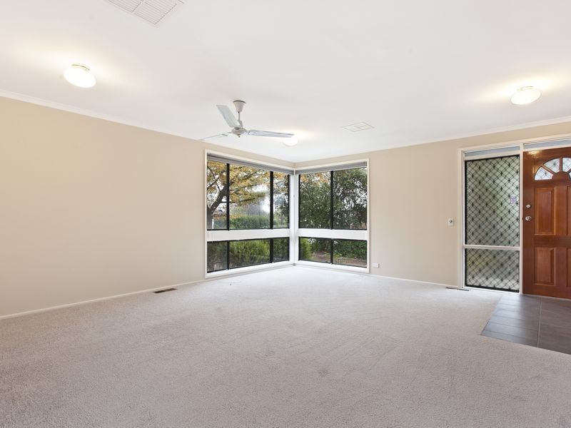 5 Pohlman Street, Latham ACT 2615