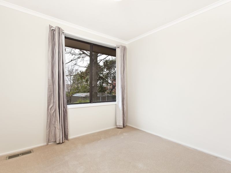 5 Pohlman Street, Latham ACT 2615