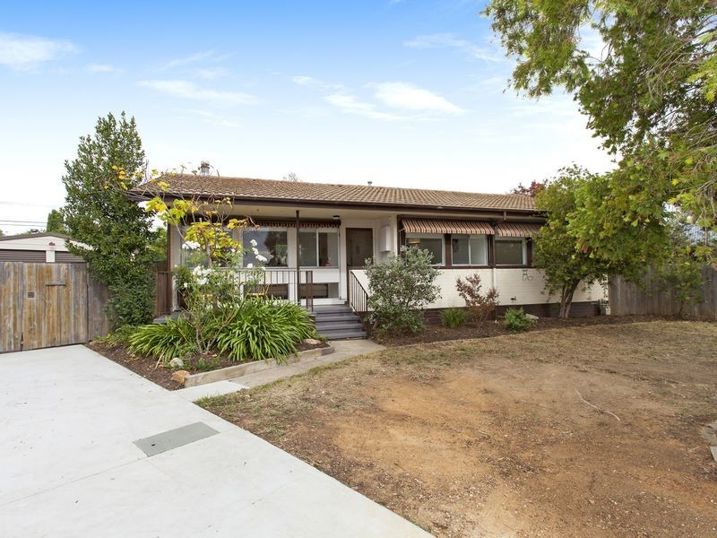18 Millhouse Crescent, Higgins ACT 2615
