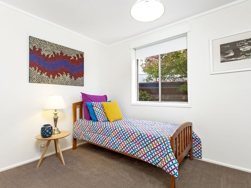 18 Millhouse Crescent, Higgins ACT 2615