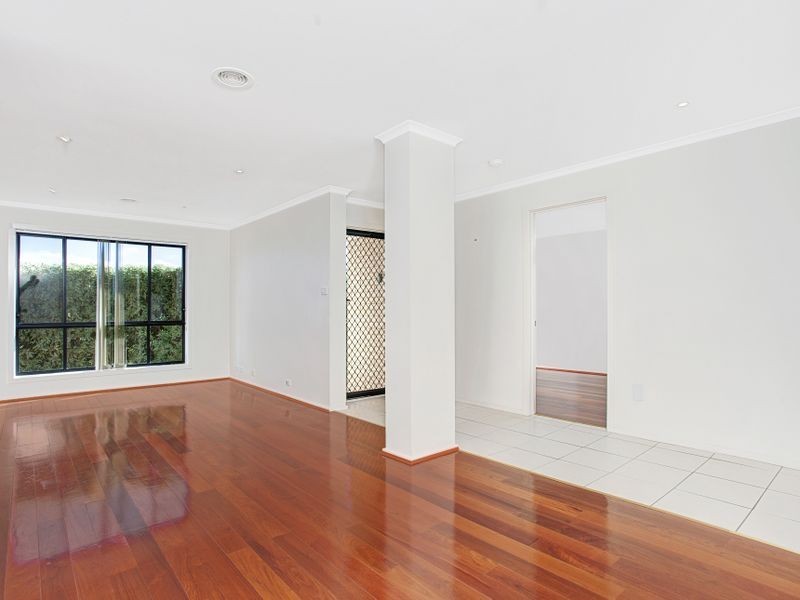 12 Courtneidge Street, Dunlop ACT 2615